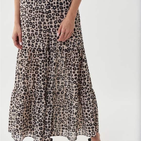 Joseph Ribkoff Black and White Tiered Wide Leg Pant